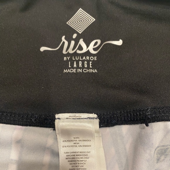 Lularoe Rise workout capris - Picture 4 of 5